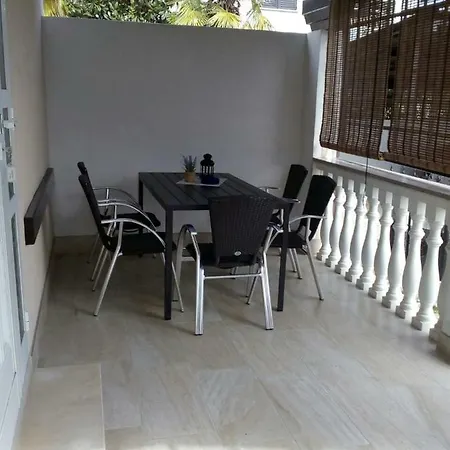 Mima Apartment *